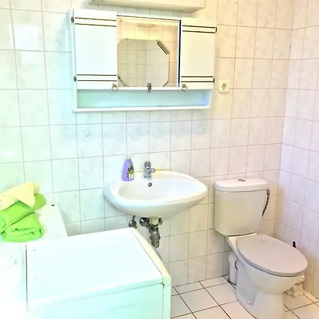 Apartment Sebestyen Balatonalmadi