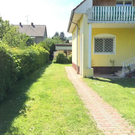 Sebestyen Apartment