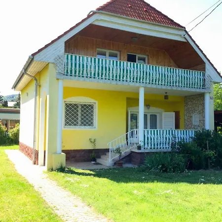 Apartment Sebestyen *